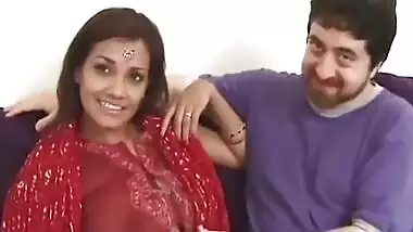 Desi Bhabi Ki Chudai With Long Dick