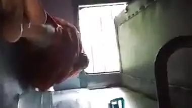 Desi Bhabi sleeping in train and her saree up ... ass exposed
