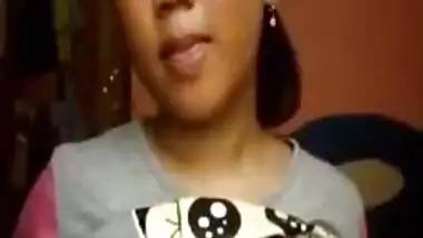 nepali school girl recording super boobs for boyfriend