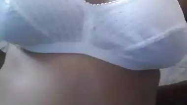 Indian girls boobs breasing boobs showing 