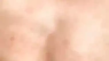 Contractor enjoys desi outdoor sex with a lady laborer