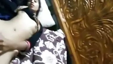Desi Girl Friend Play With Vribetar And Sex