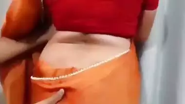Man squeezes his big ass Bhabhi’s butt and boobs