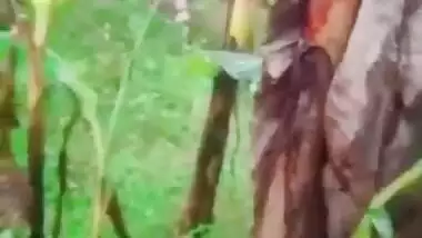 Telugu couple fucks outdoors in the desi sex MMS