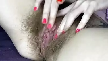 Desi Wet And Hairy Pussy