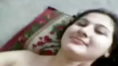 Free Indian porn video of Kashmiri girl wild fucking