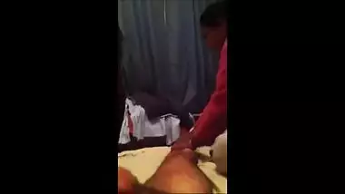 flashing lund to tamil maid while giving massage