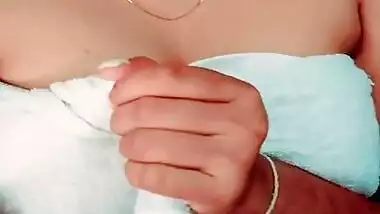 Desi Teen Plays With Her Nipples To Send Her Boyfriend