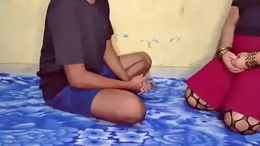 Indian hot girl gives best service to the customer