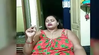 Desi Indian Hot Wife Bhabhi Having Fucking Black Pussy Chut Chudai Nude Smoking Big Boobs Nude Wife Desi Bhabhi Teen