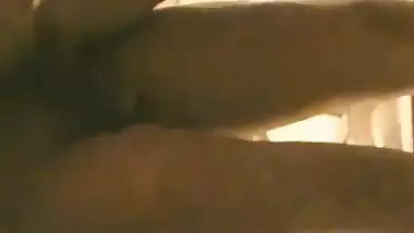 Hidden cam rich Desi slut fucking MMS video