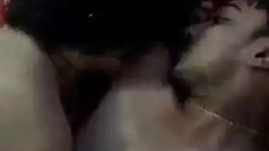 Young Indian sex couple MMS video