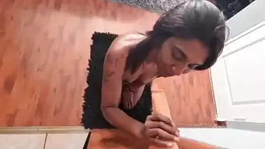 Desi slut gagging on white cock