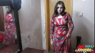 Indian Wife Sonia In Shalwar Suir Strips Naked Hardcore Fuck