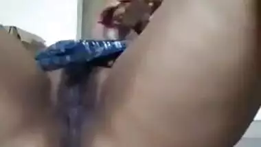 Indian Teen Mastrubating with Banana