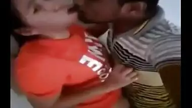 Indian porn desi chudai video of legal age teenager girl Ekta with her boyfriend