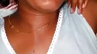 SriLankan pair night sex video to ignite your sex mood