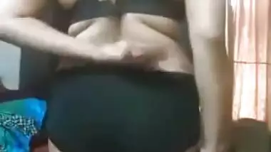 Indian Girl Play With her Big Boobs