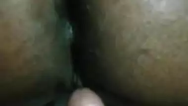 Young Desi XXX girl has sex in scandal MMS video leaked by boyfriend