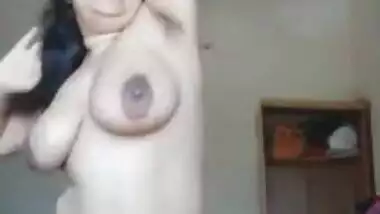 Jaw-dropping sexy lustful Bhabhi nude MMS selfie