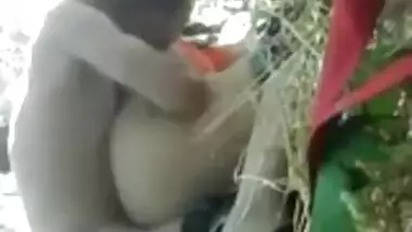 Indian Bhabhi Sucking Hard fucked 4 clips part 1