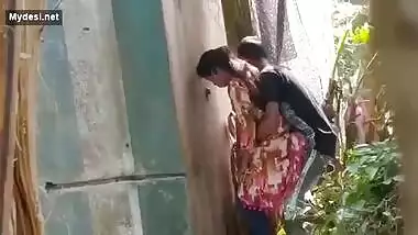 Desi collage lover fucking outside collage