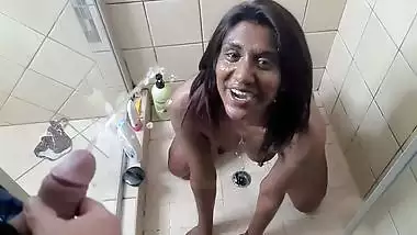 Tamil girl white dick face piss in slow motion,...