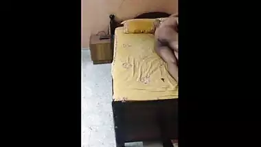 Desi hidden cam sex of Kanpur bhabhi with lover got caught