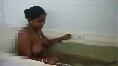 Sexy mallu Desi Wife video