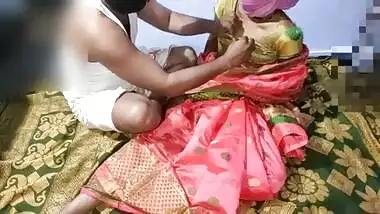 Desi wife doggy style fuking