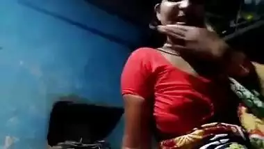 Innocent Dehati wife dildoing pussy with banana
