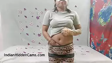 Huge Boob Indian Aunty Has Cute Sex