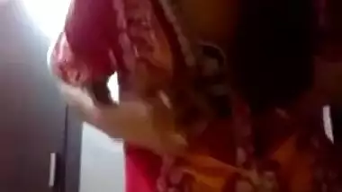 Deshi bangla Cute Wife Asking Uwant to Suck