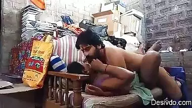 Indian desi couple fuck on sofa