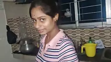 Desi Young Indian Girl Desperate For The Cock For Her Wet Pussy !