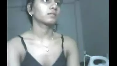Village girl Keerthi’s small breasts sucked mms