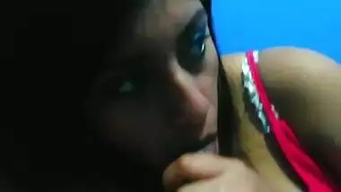 Beautiful Desi Indian Girl Blowjobed on her Boobs Venom