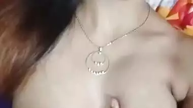 Hot teen Tamil girl pressing her boobs
