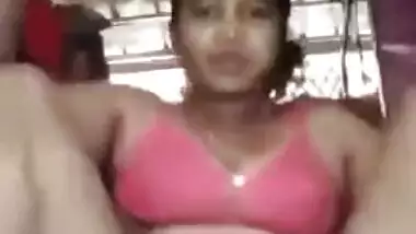 Desi Guwahati woman in video of XXX striptease and posing in the garage