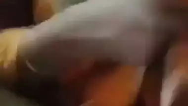 Wet pussy bhabhi masturbating using cucumber