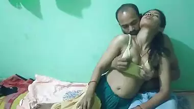 Desi porn bhabhi pussy creampie viral xxx sex