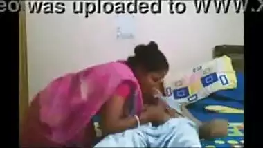 Mature telugu maid in saree puku dengu video