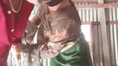 Bangladeshi village wife invites lover to fuck her pussy