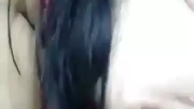 Hot Bhabi Showing Her Boobs