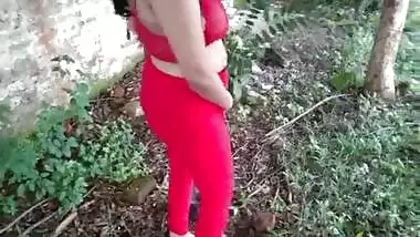 ever first outdoor risky public sex with cousin sister