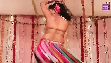 Dj Lahanga Mein-Seema Singh Spicy Music Video Bhojpuri HOT