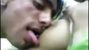 desi slim punjabi sex in fields