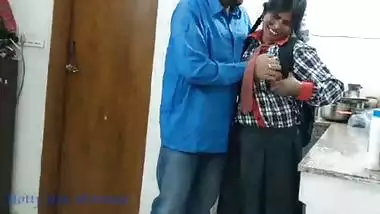 Indian doggystyle fucking with hot girl in kitchen