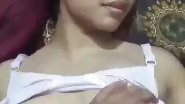 Kolhapuri stepsibling’s intense chudai in Marathi sex MMS