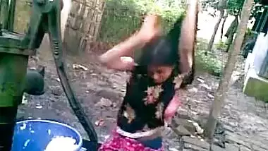 XXX Porn: Bangla desi shameless village cousin - Nupur bathing outdoor